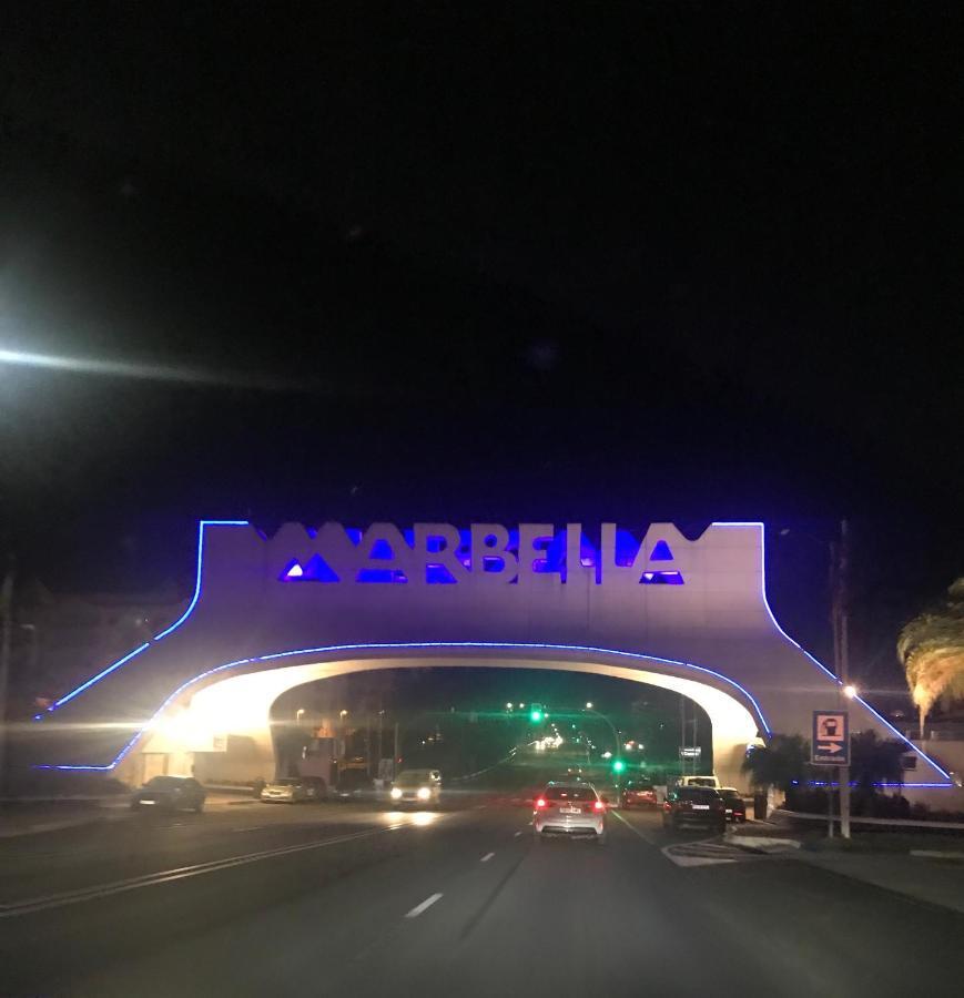 Ático en casco Antiguo Marbella Exterior foto